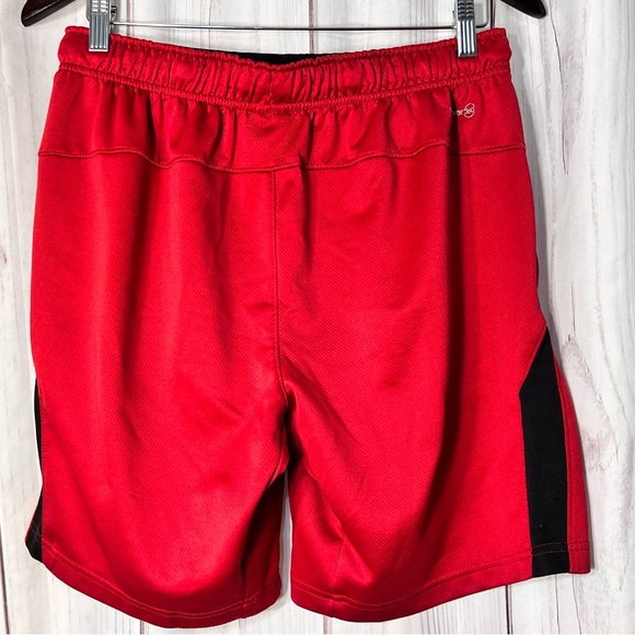 Russell DriPower 360 Size M Elastic Waist Athletic Shorts - Picture 2 of 2